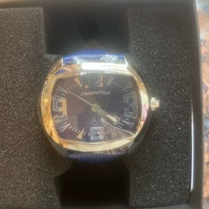 Unisex watch